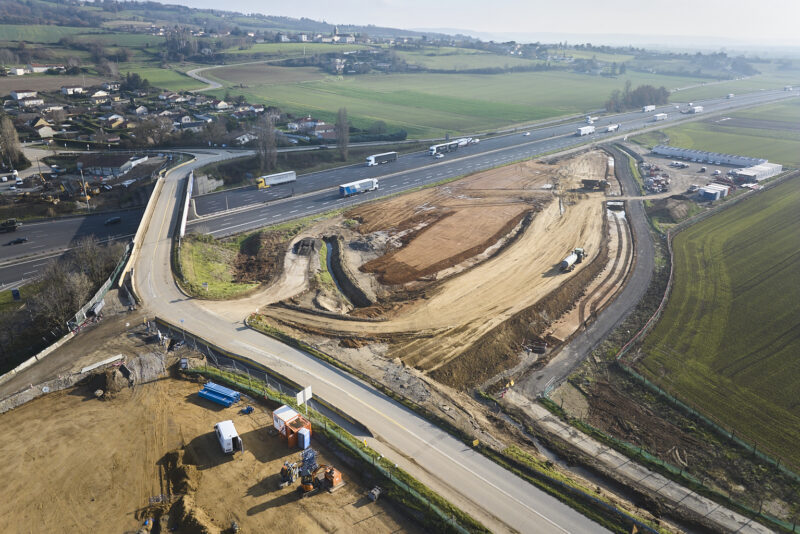 Côté Ouest : terrassements au niveau du futur parking de covoiturage